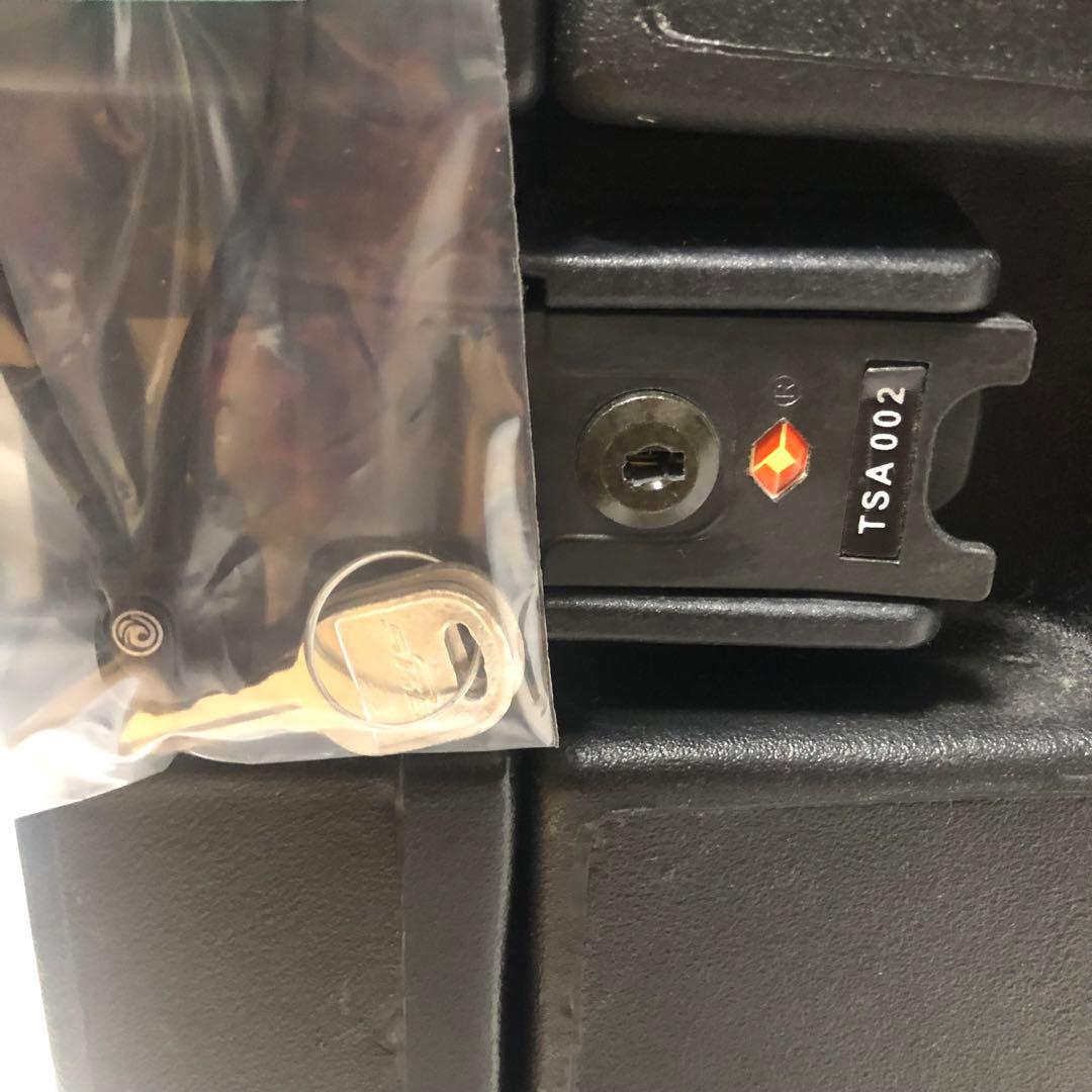 送料込★良品★SKB 8U ラックケース ラックキャリー ローリングラック 鍵付