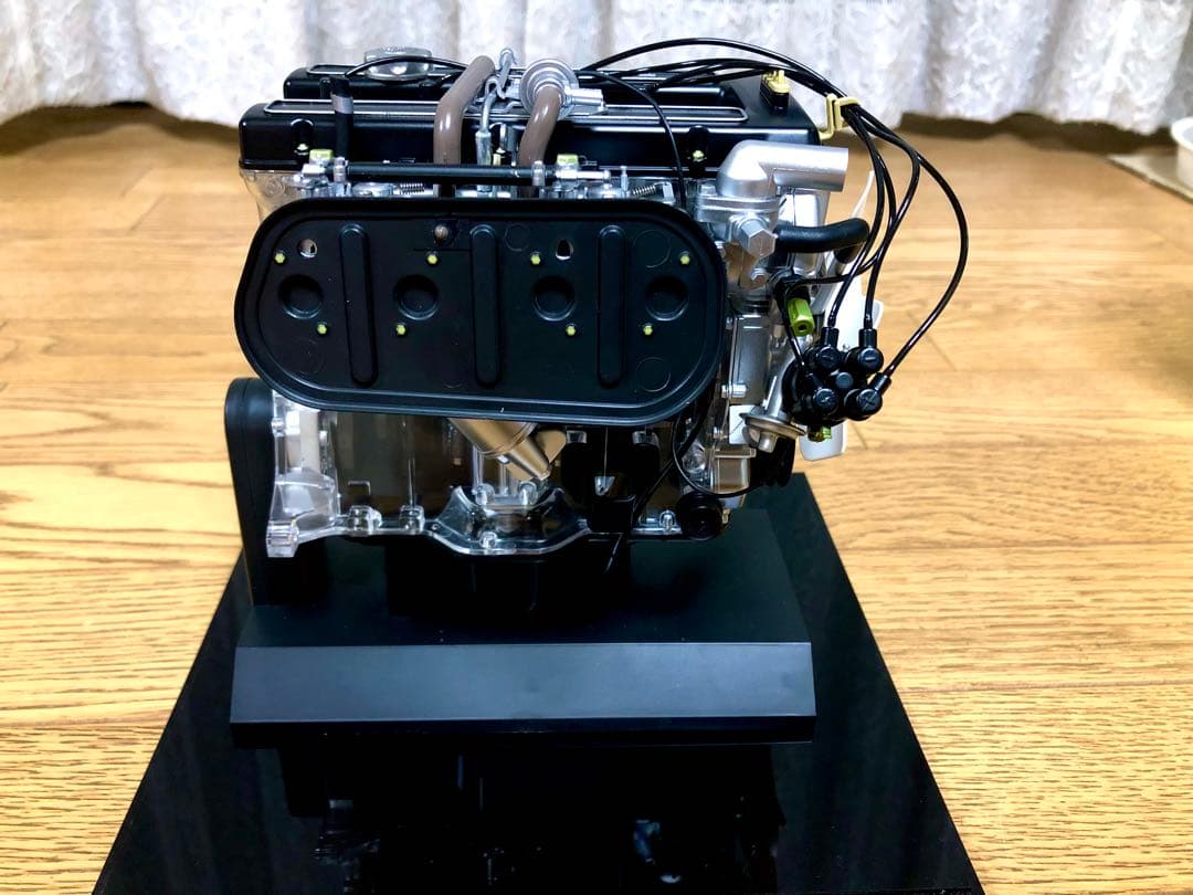 【アシェット】トヨタセリカLB2000GT 1/4スケール18R-G型エンジン