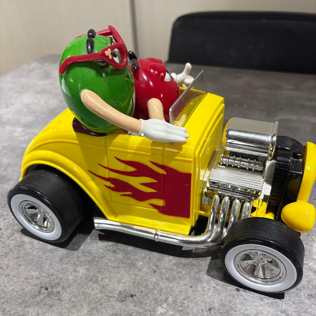 M&M's ディスペンサー