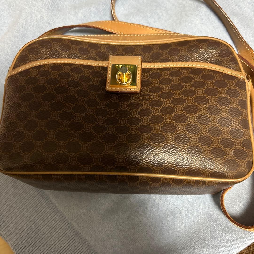 【大人気】セリーヌ　ショルダーバッグ　マカダム柄　サークル金具　PVC レザー