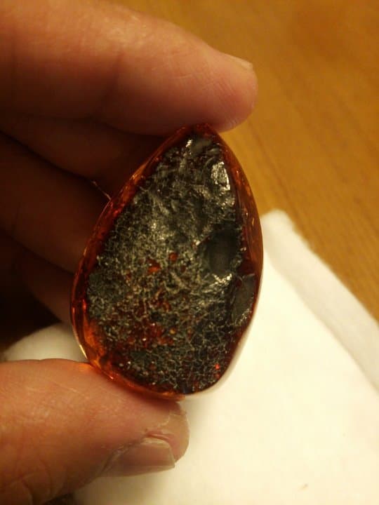 琥珀　アンバー　リトアニア　Ｓランクルース　グリッター