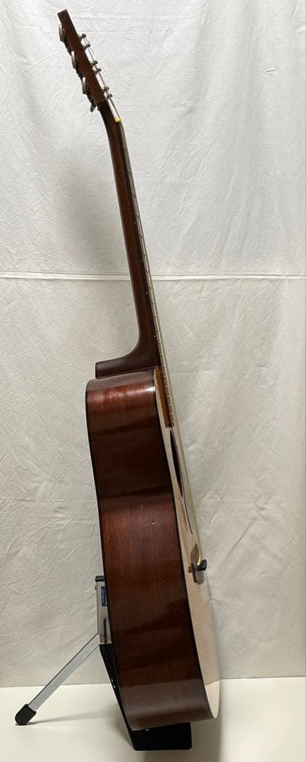 YAMAHAアコースティックギターFG-180 赤ラベル