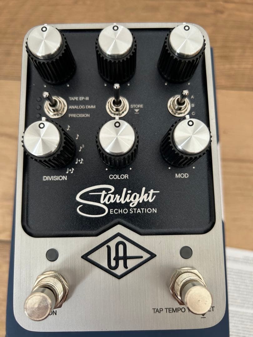 UAFX Starlight echo station ギターエフェクター