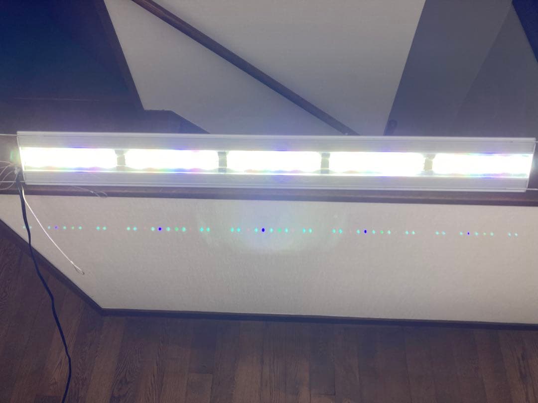 アクロトライアングルグロウ　900 値下げ不可