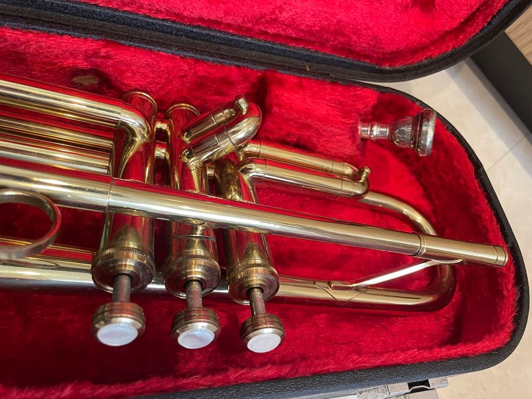 DIPLOMAT made by HUTTL トランペット