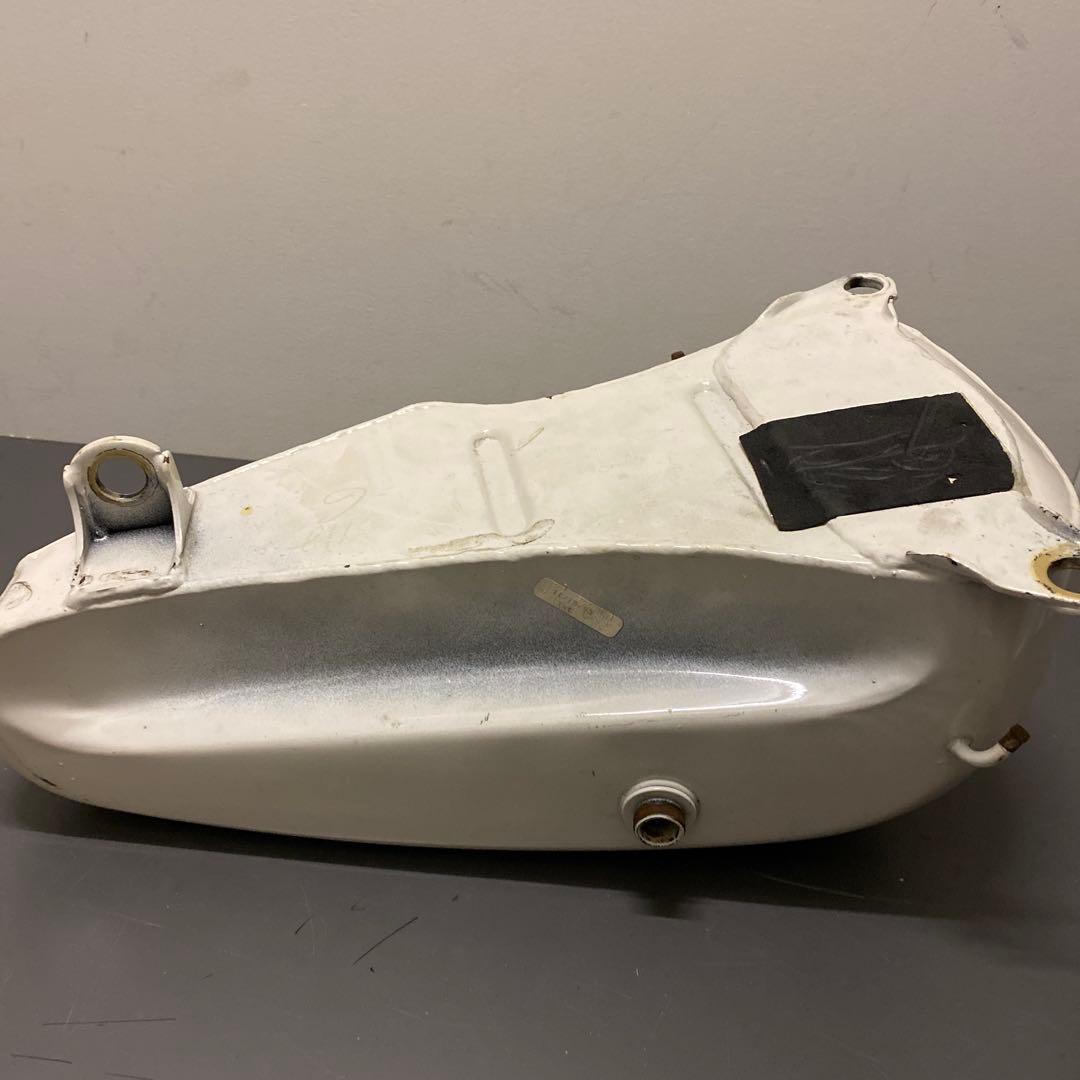 Harley-Davidson FLSTN ハーレーダビットソン 純正 タンク