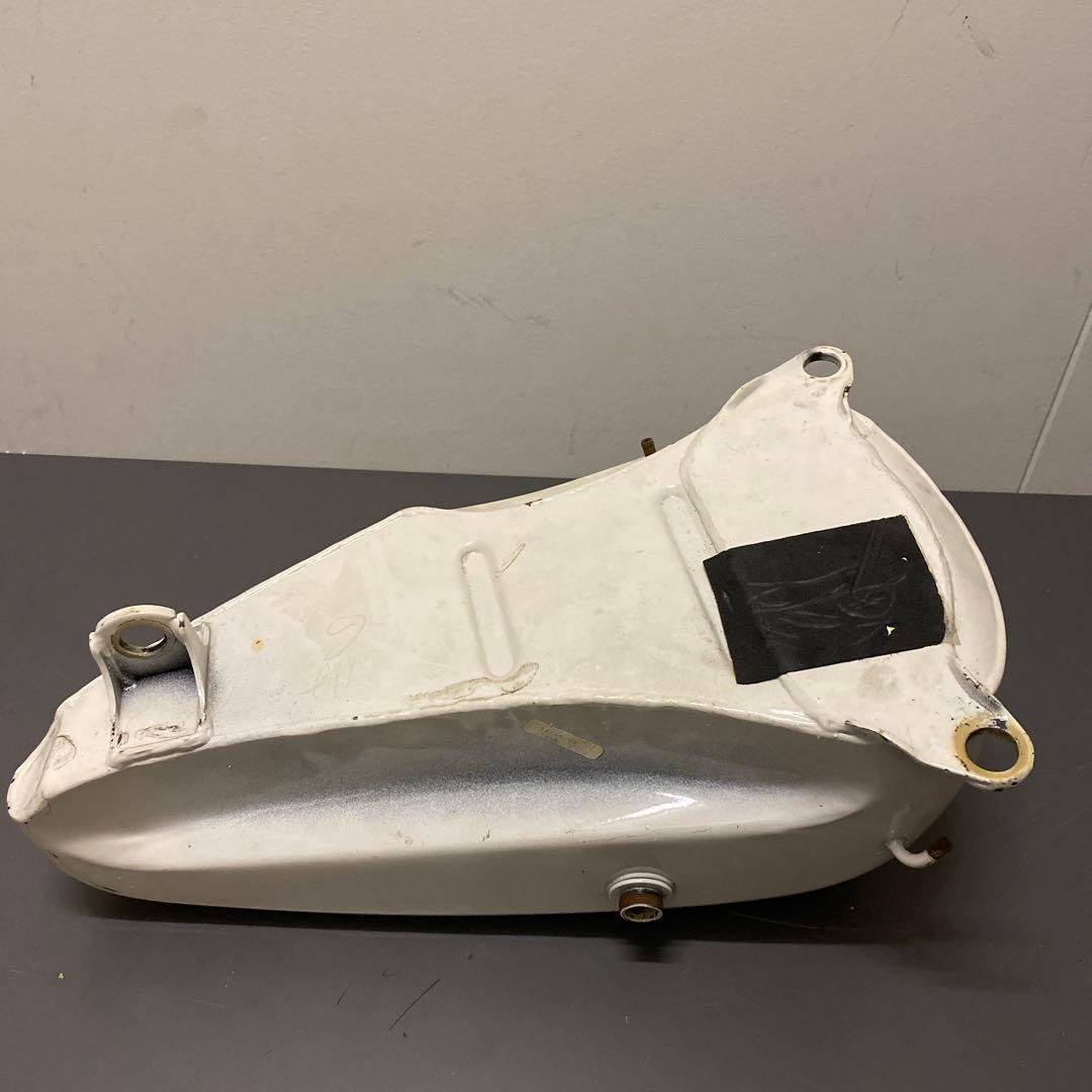 Harley-Davidson FLSTN ハーレーダビットソン 純正 タンク