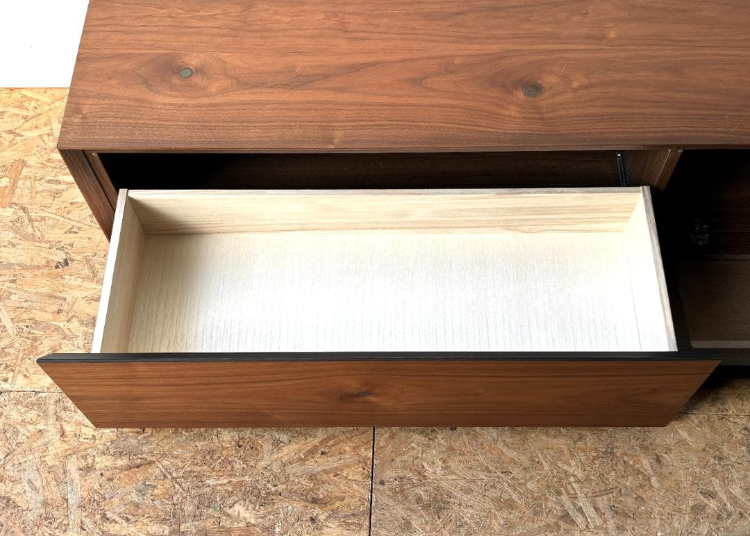 国産 NIPPONAIRE「RAICHO」ウォールナット材 テレビボード 幅2m
