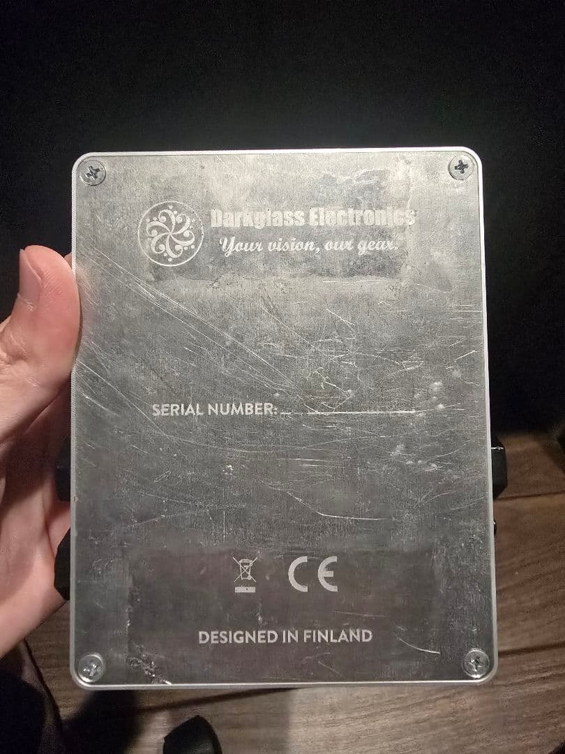 darkglass B7K ベースプリアンプ