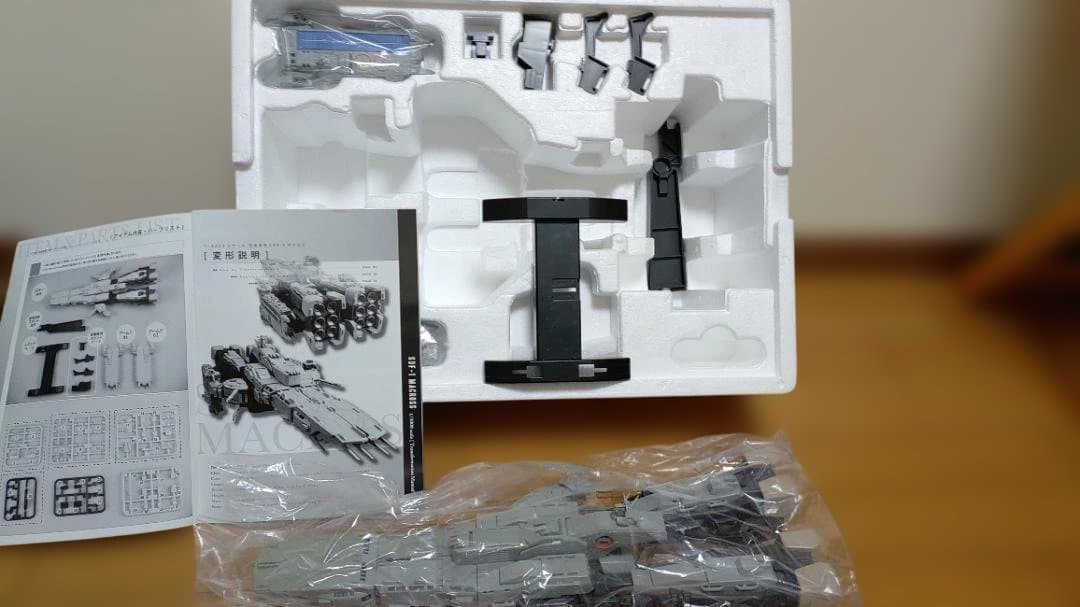 SDF-1 MACROSS 1/3000スケール