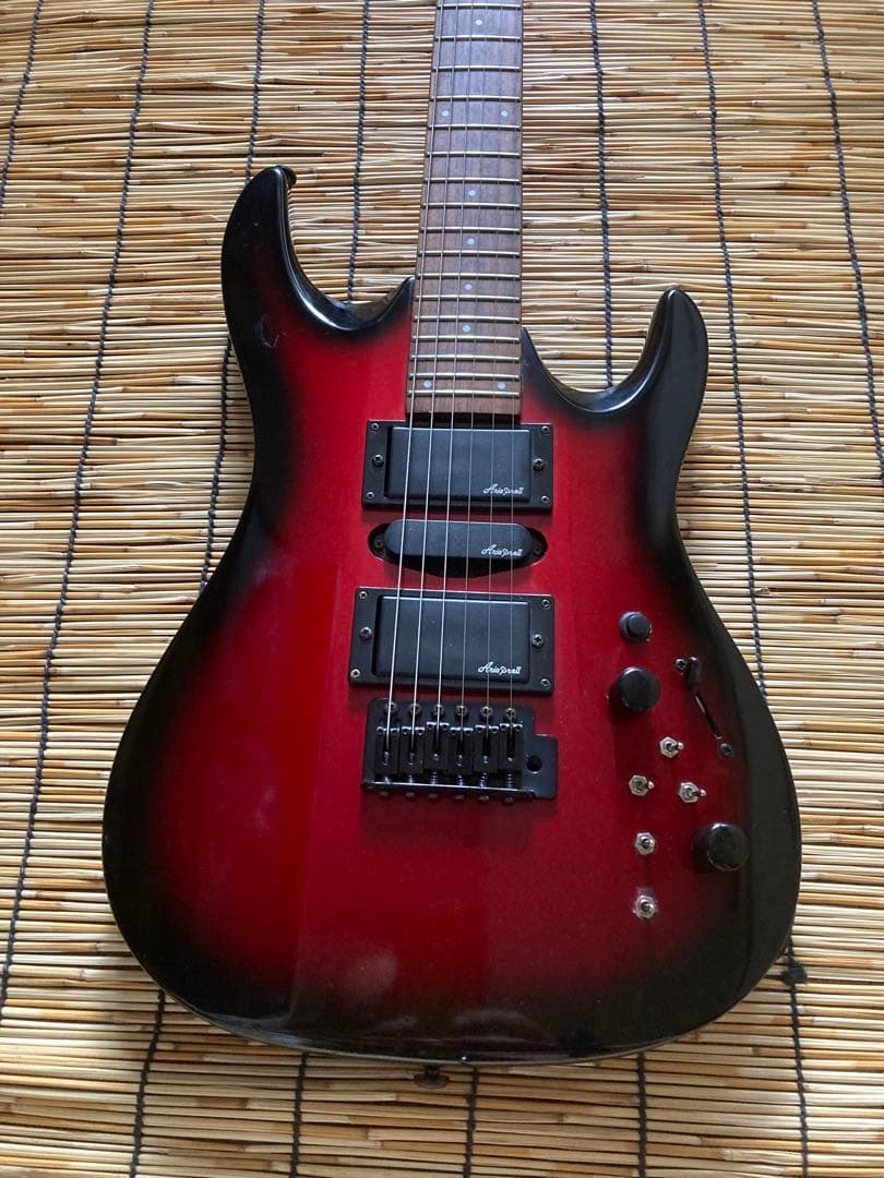 ☆他に類を見ない貴方だけの一本　AriaProⅡ MAGNA HSH ST