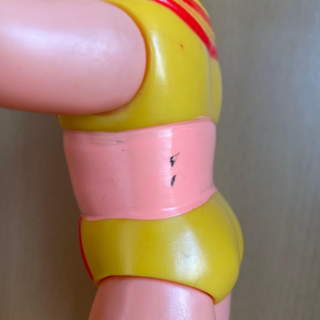 ソフビ　レスラー フィギュア