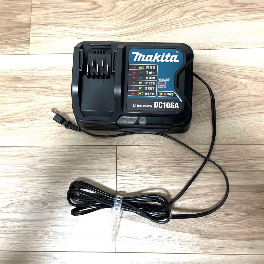 マキタ 掃除機 CL107FD 充電式クリーナー サイクロンユニットスタンド付き