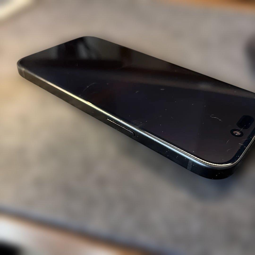 iPhone 15 256GB スペースグレイ