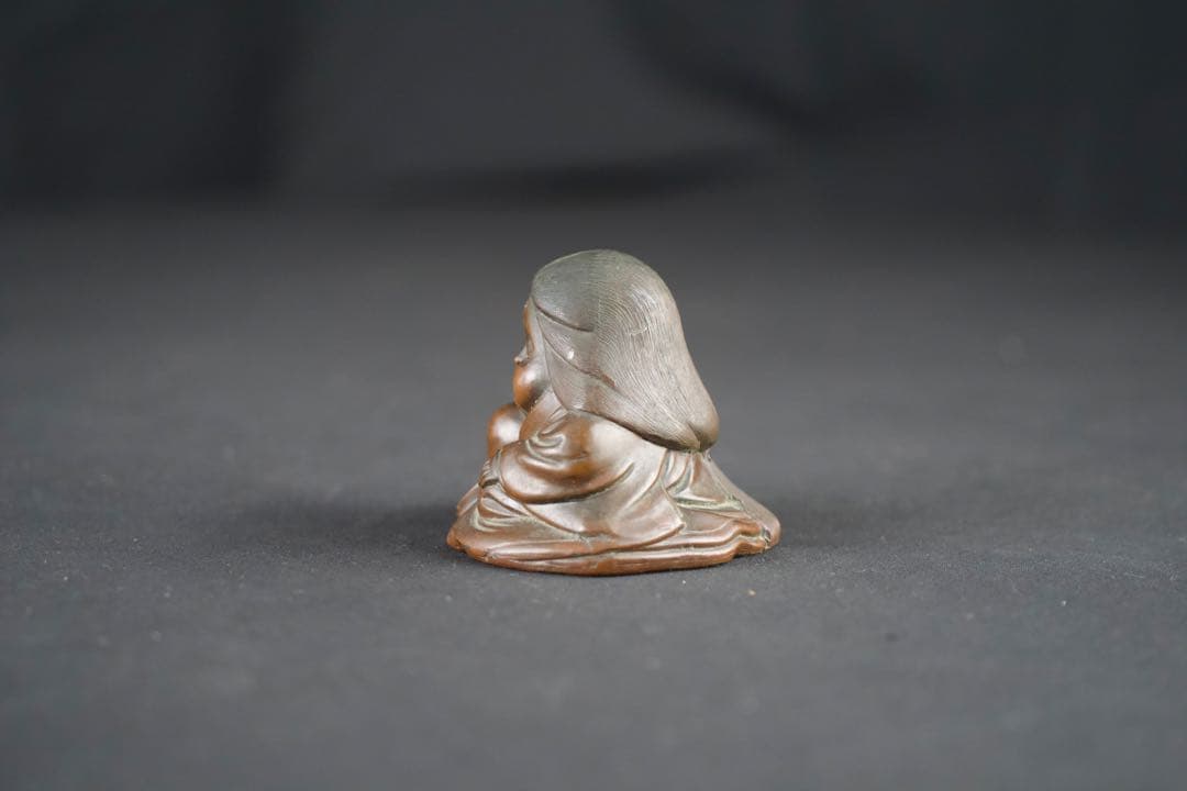 お多福 おたふく 招福 縁起物 置物 金属製