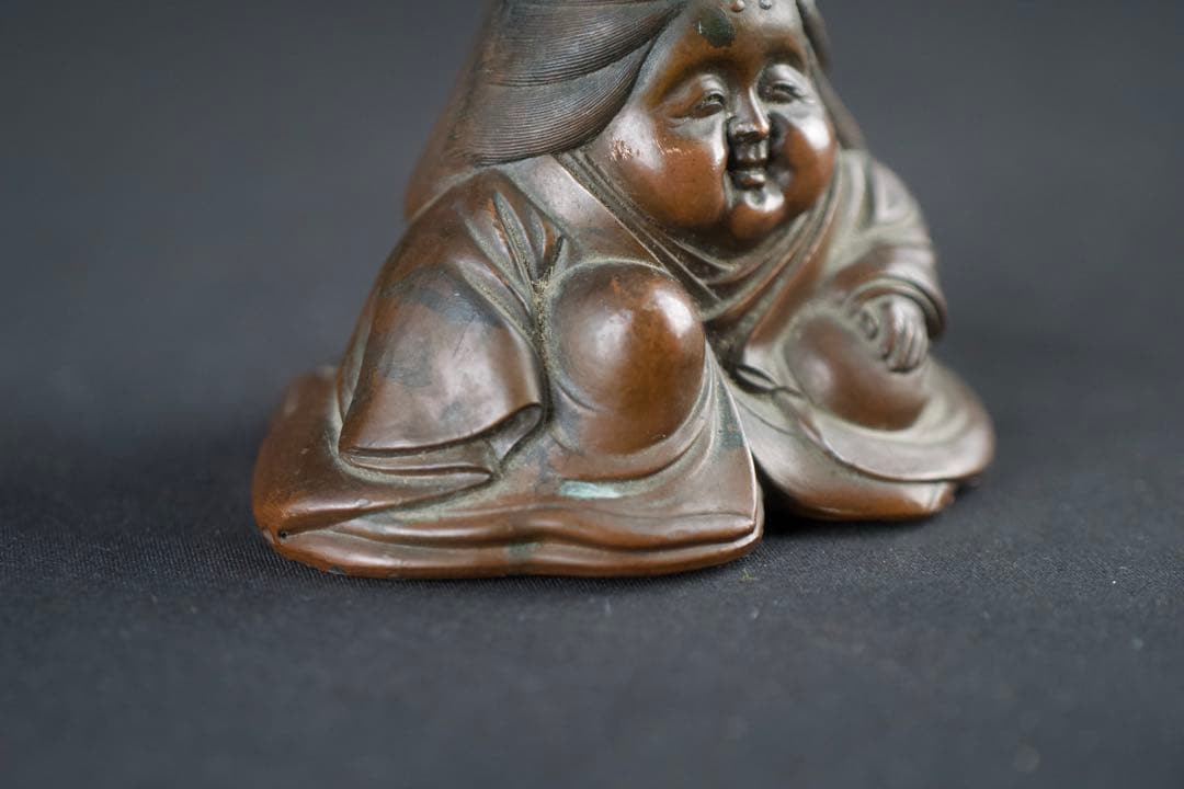 お多福 おたふく 招福 縁起物 置物 金属製