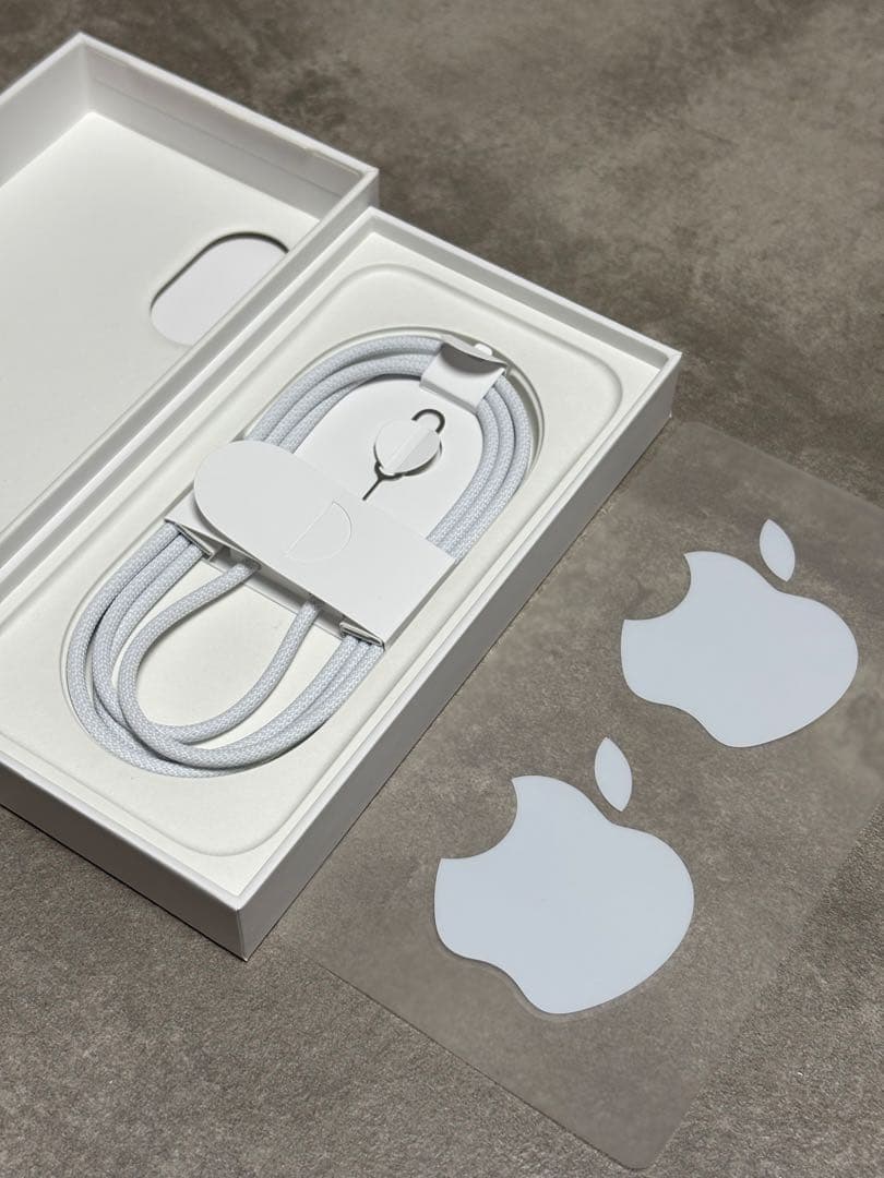 【美品】Apple iPhone16 128GB