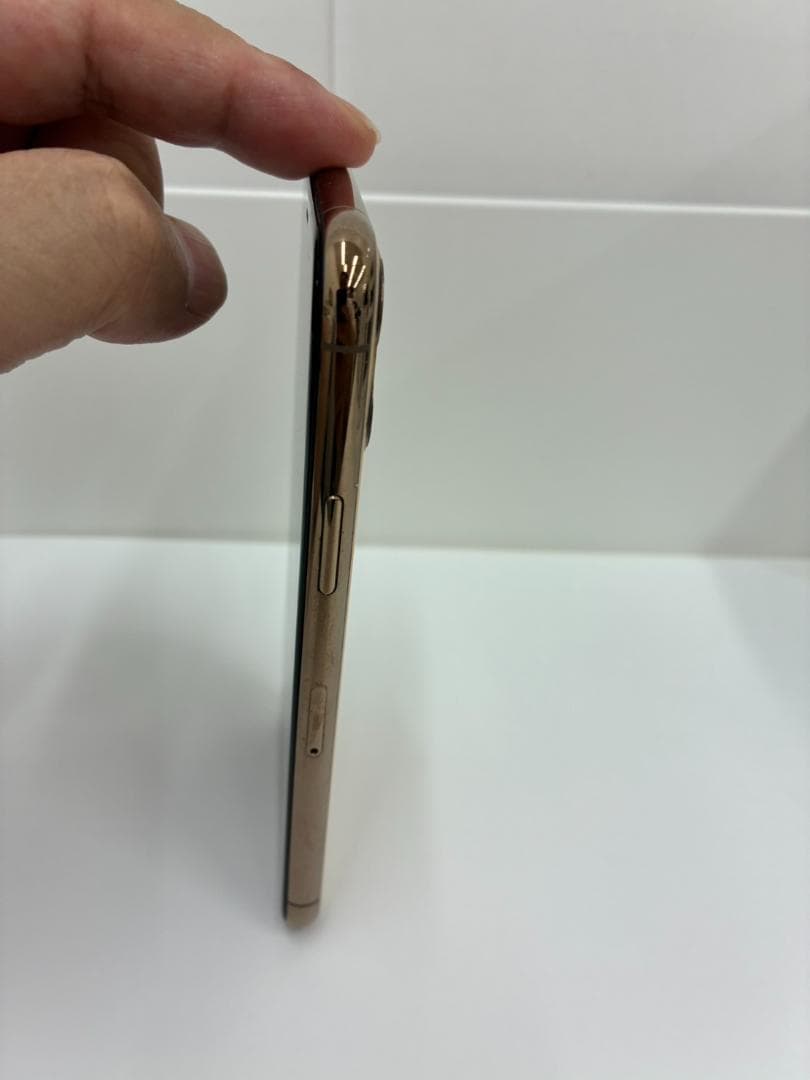 ❥道2594　iPhone 11 Pro 256GB ゴールド SIMロック解除
