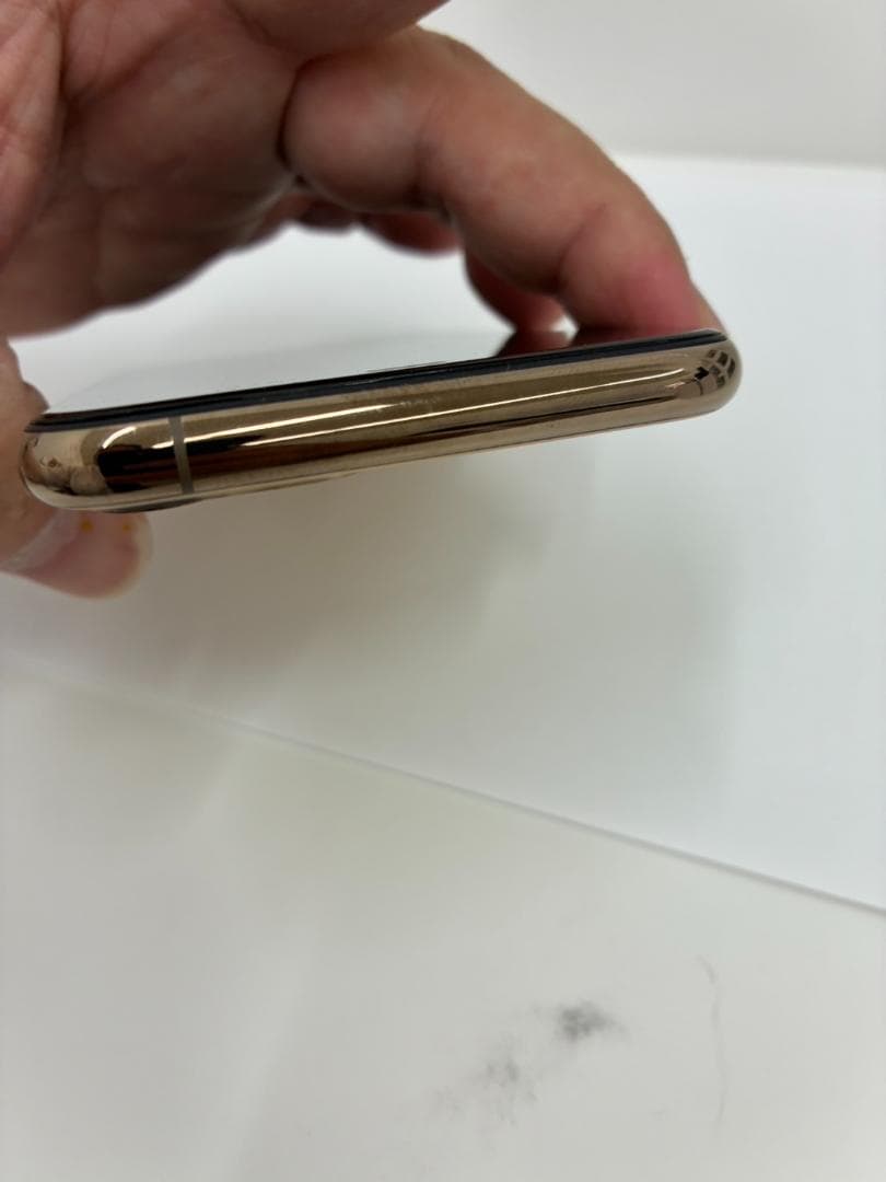 ❥道2594　iPhone 11 Pro 256GB ゴールド SIMロック解除