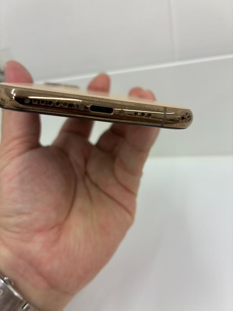 ❥道2594　iPhone 11 Pro 256GB ゴールド SIMロック解除