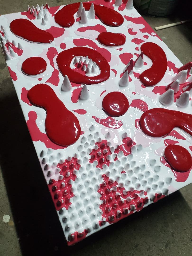 現代アート　トゲトゲ