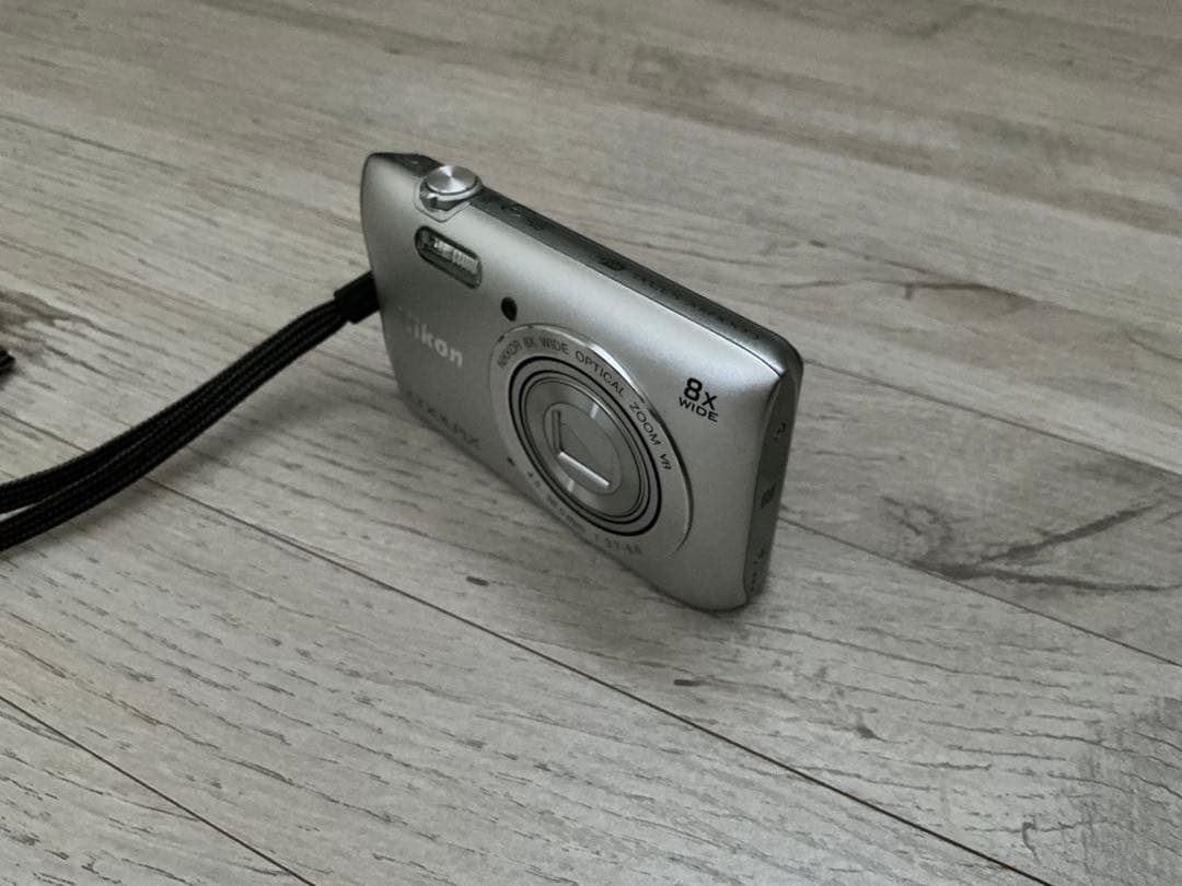 Nikon COOLPIX S3700 シルバー
