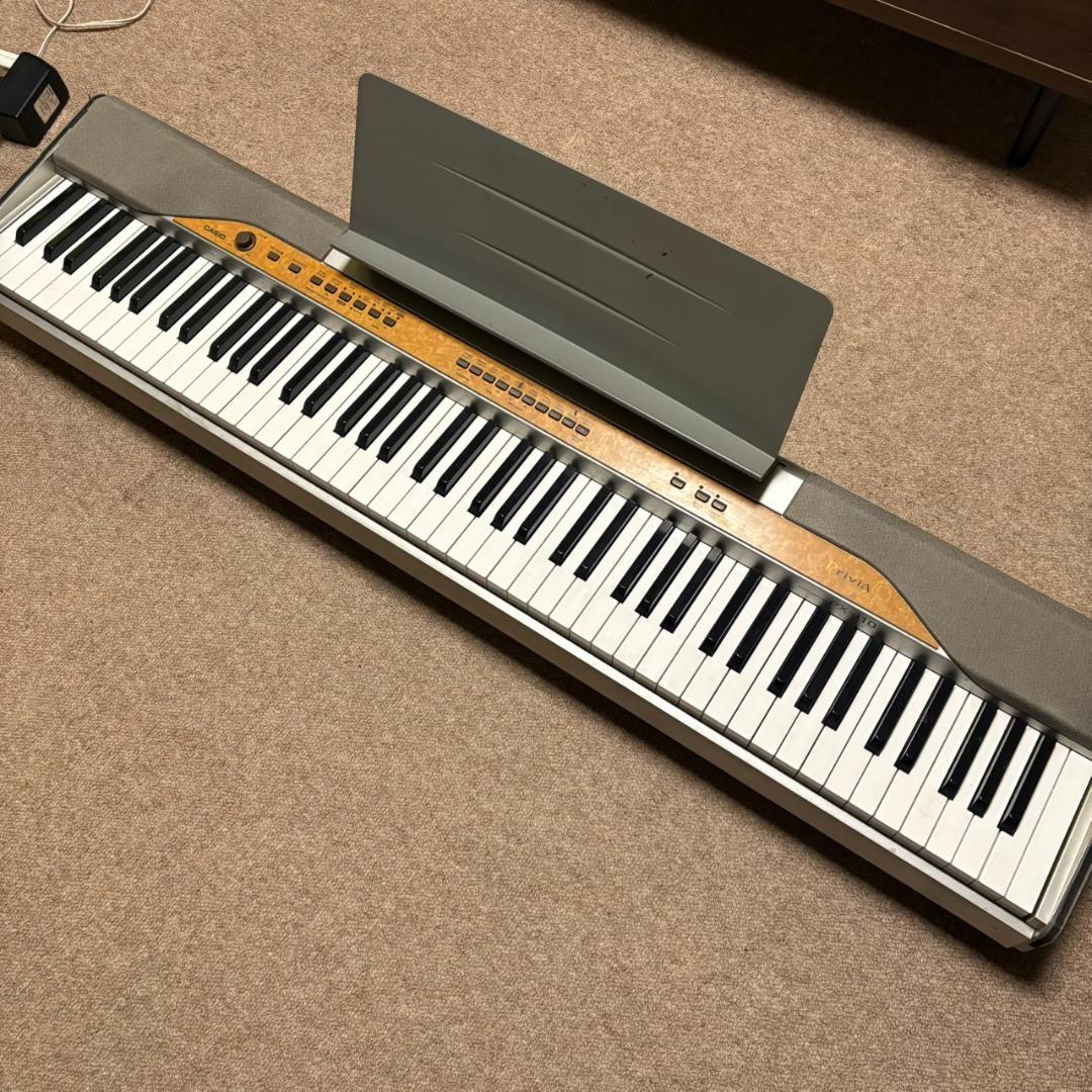 CASIO PRIVIA PX-110 譜面台付き