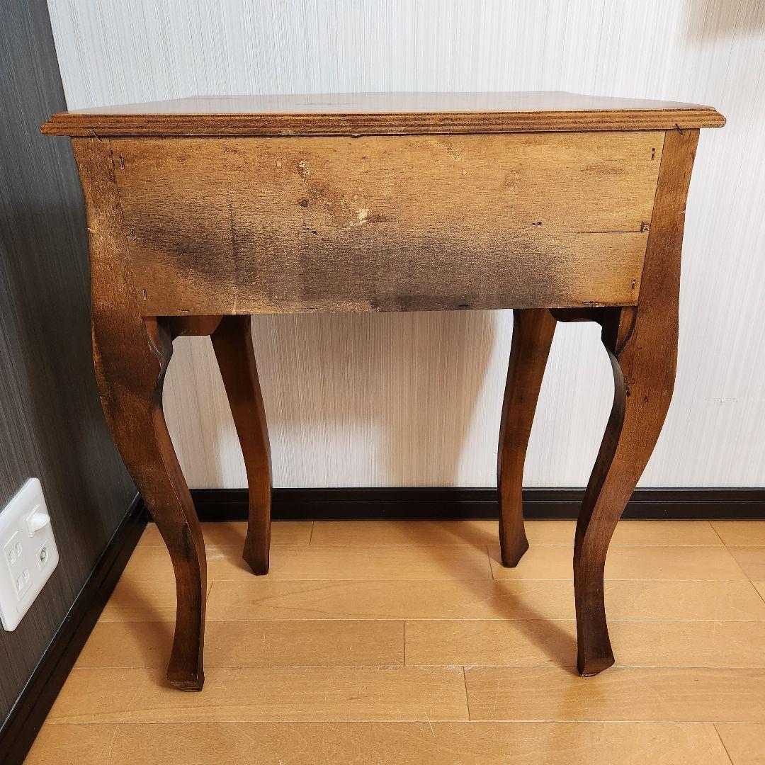 【逸品！入手困難！】アンティーク ナイトテーブル 猫脚