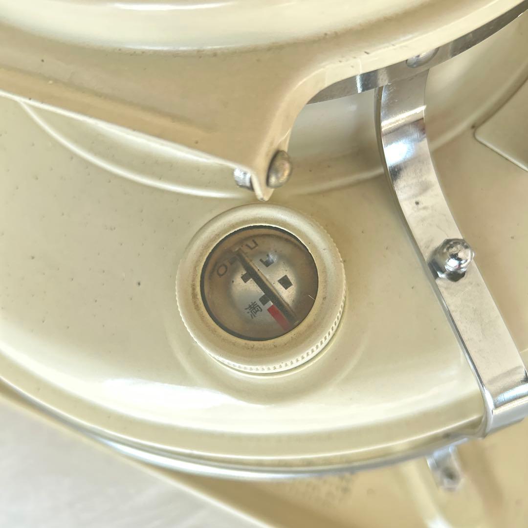 Aladdin ランプ クリーム色