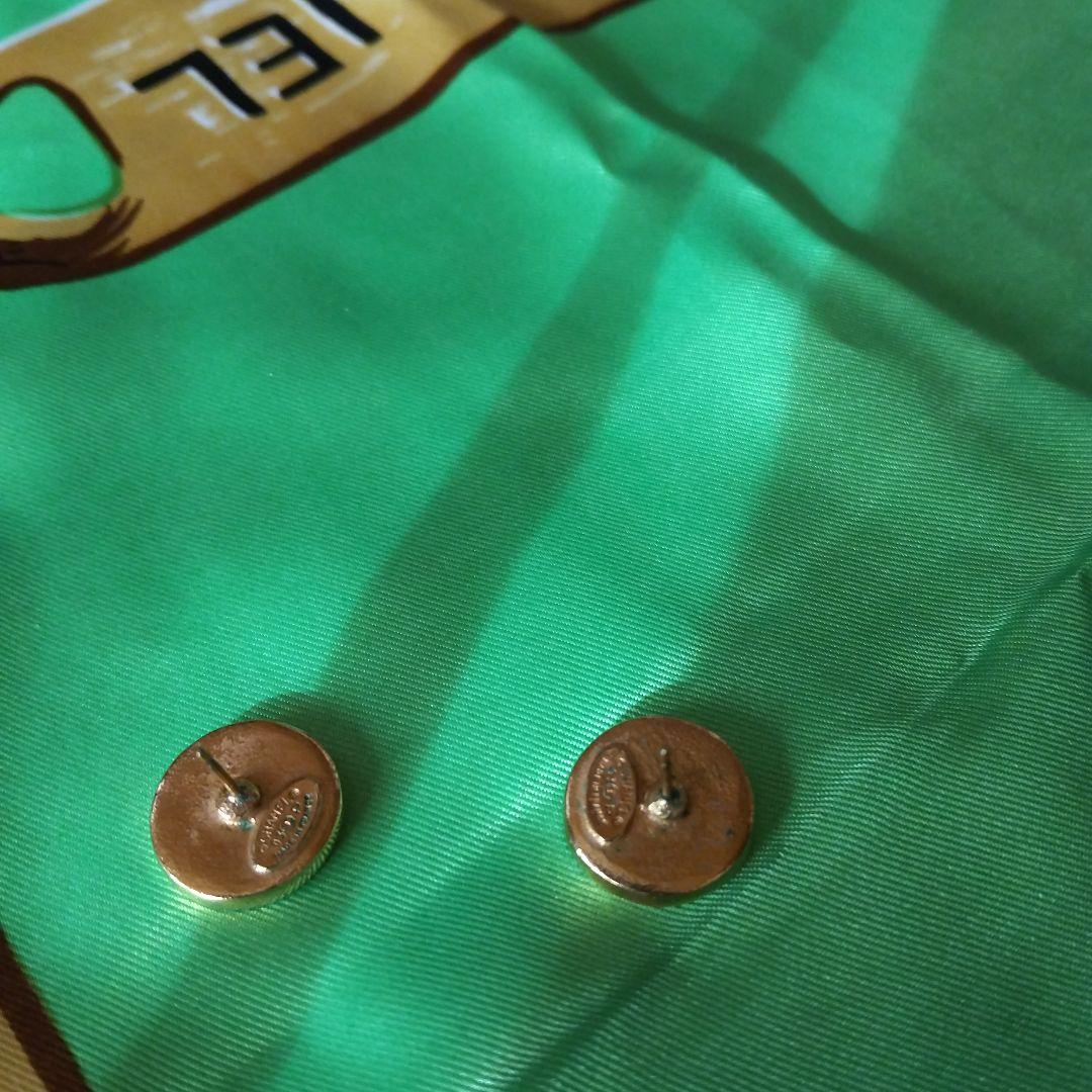 CHANELシャネル·ゴールド·ブラックヴィンテージピアス両耳用