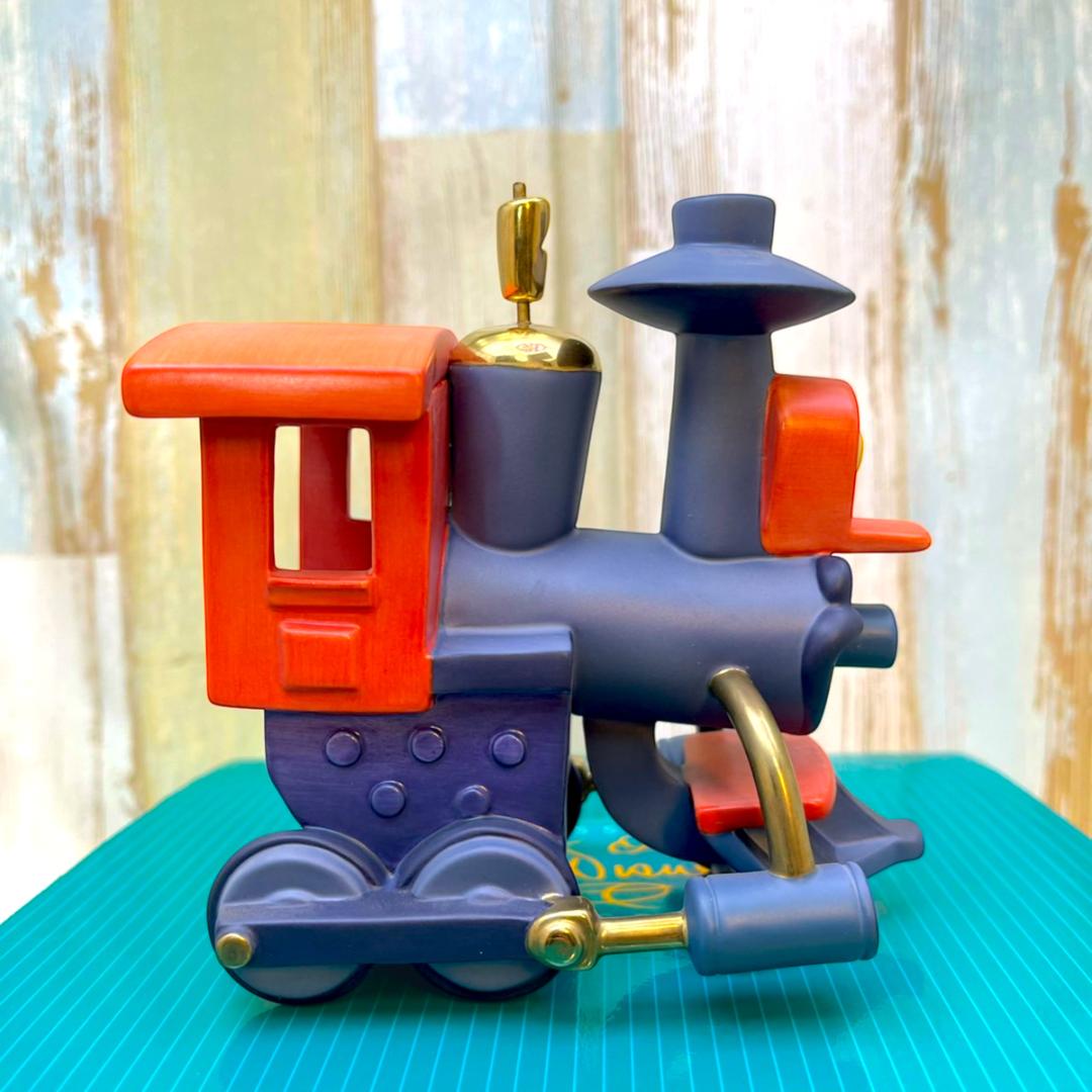 WDCC ダンボ 象 DUMBO ケイシー・ジュニア 汽車 陶器製 フィギュア