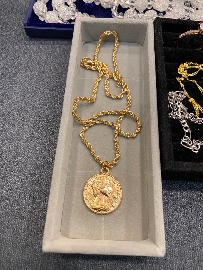 C*s様 遺品整理まとめ売りゴールドアクセサリーネックレス