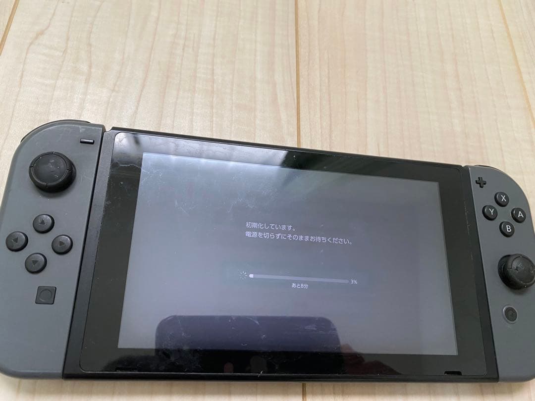 【中古品】Nintendo Switch 本体 グレーとポケモンソードのセット