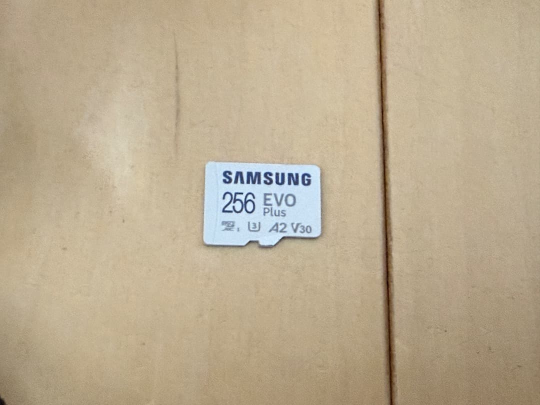 Nintendo Switch 本体 コントローラー・SDカード付き