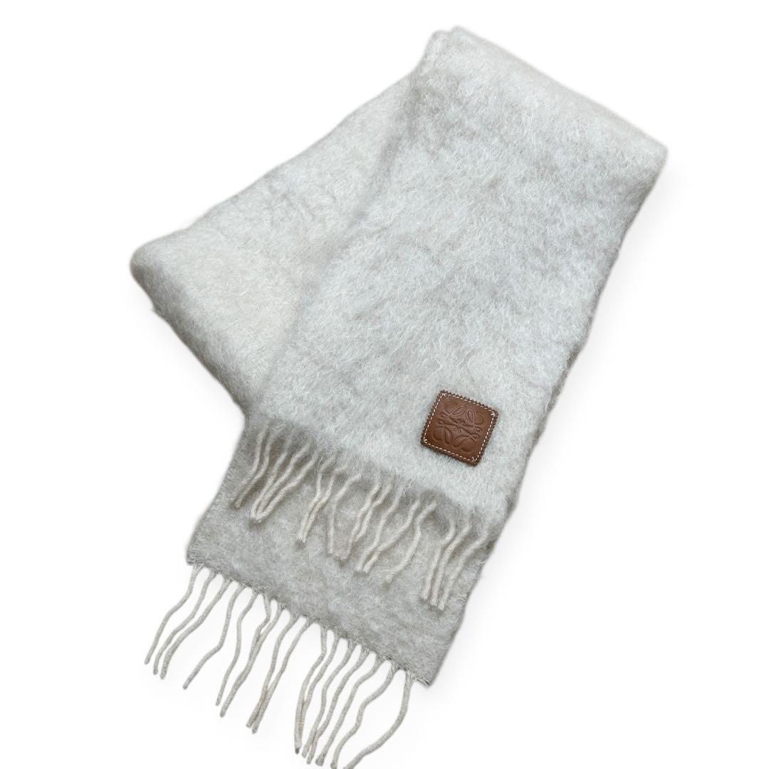 LOEWE ロエベ アナグラム マフラー アイボリー レザーロゴ モヘヤ