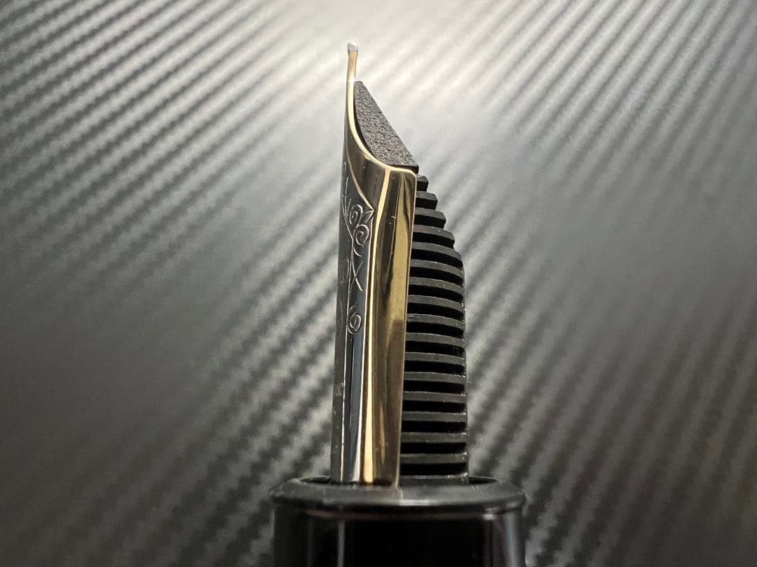 モンブラン マイスターシュテュック 149 万年筆 14C 中白 EF 極細字