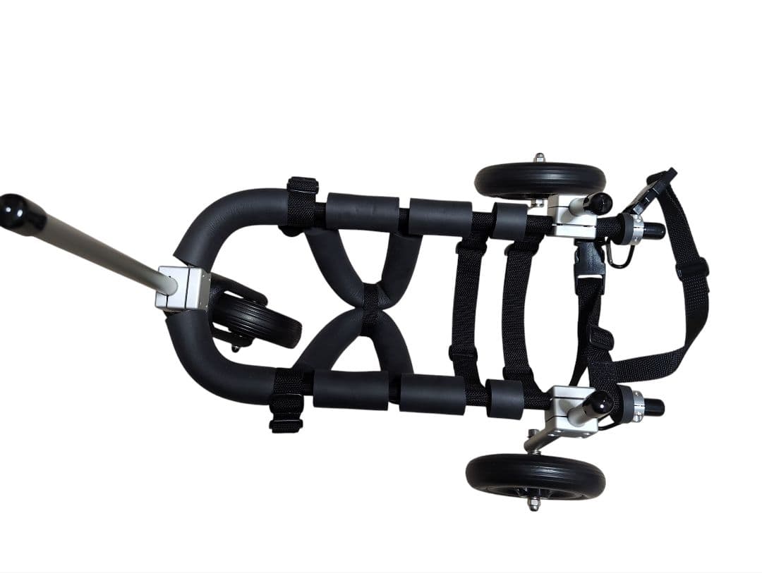 犬用 車いす 三輪 はな工房 数回室内で使用　新品に近い状態です