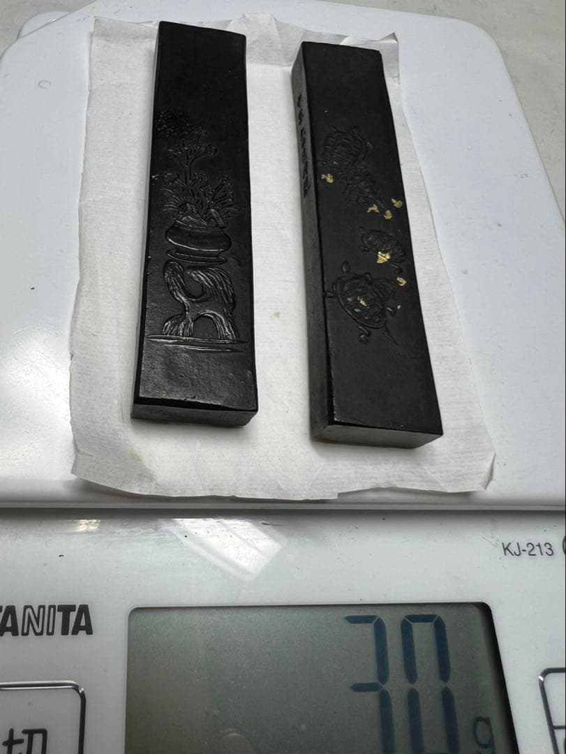 老舗極上一丁型松煙枯古墨2点得　 100年骨董墨！