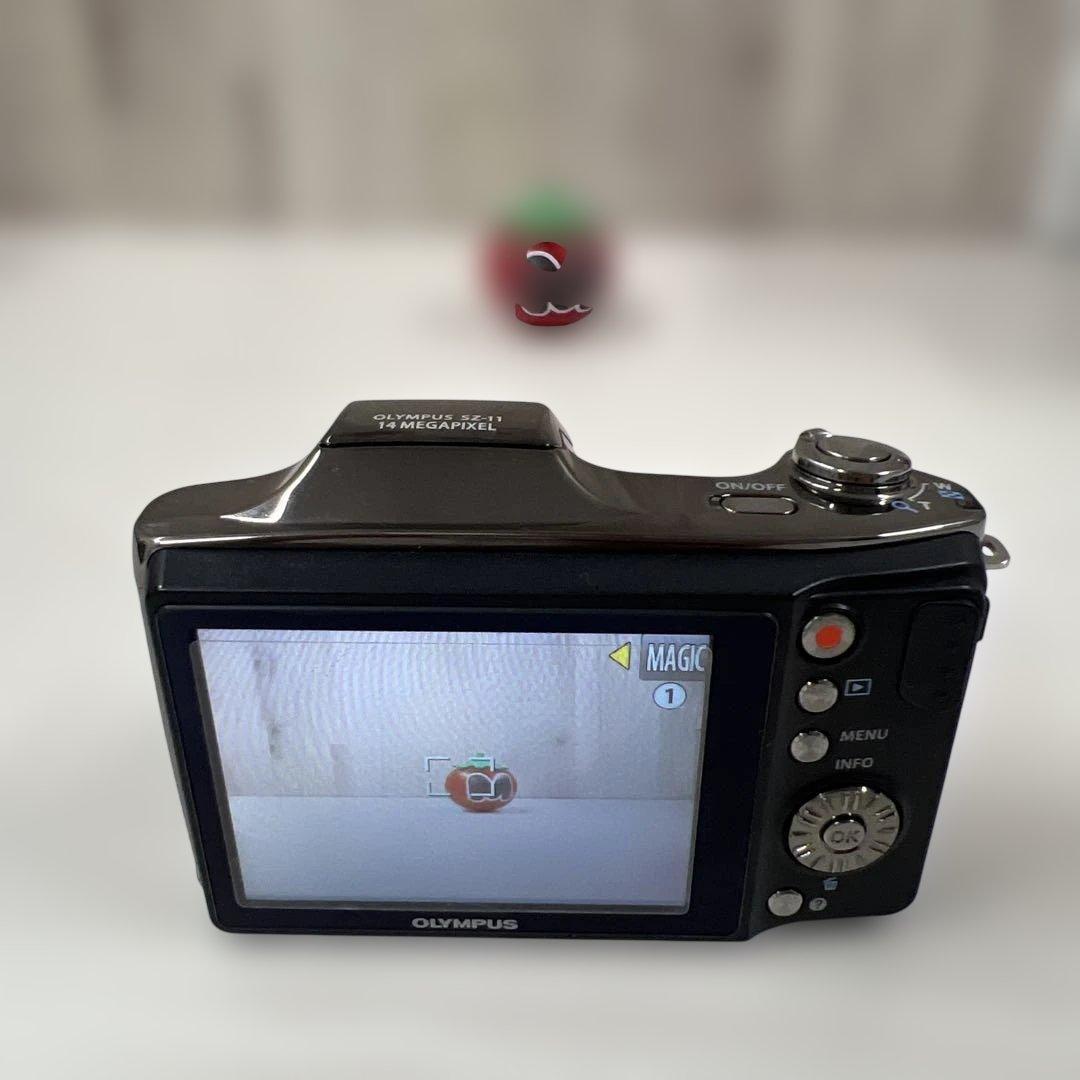 OLYMPUS SZ-11 コンパクトデジタルカメラ