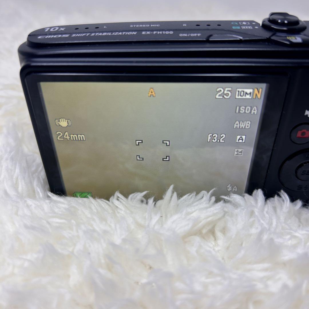 【美品】CASIO EXILIM EX-FH100 デジタルカメラ