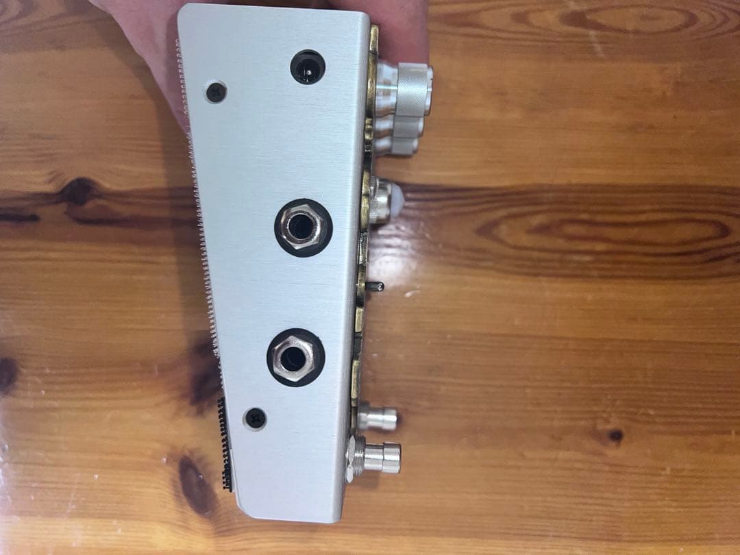 箱付き　BEETRONICS SEABEE アナログコーラス　ギターエフェクター