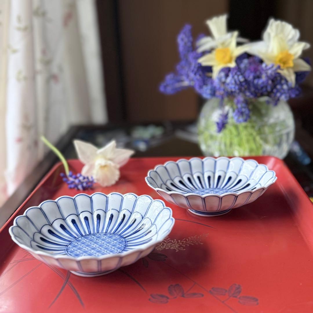 2154様感謝‼️清楚BLUE ‼️古伊万里すがすがしい花びらもりもり小判形菊皿5客