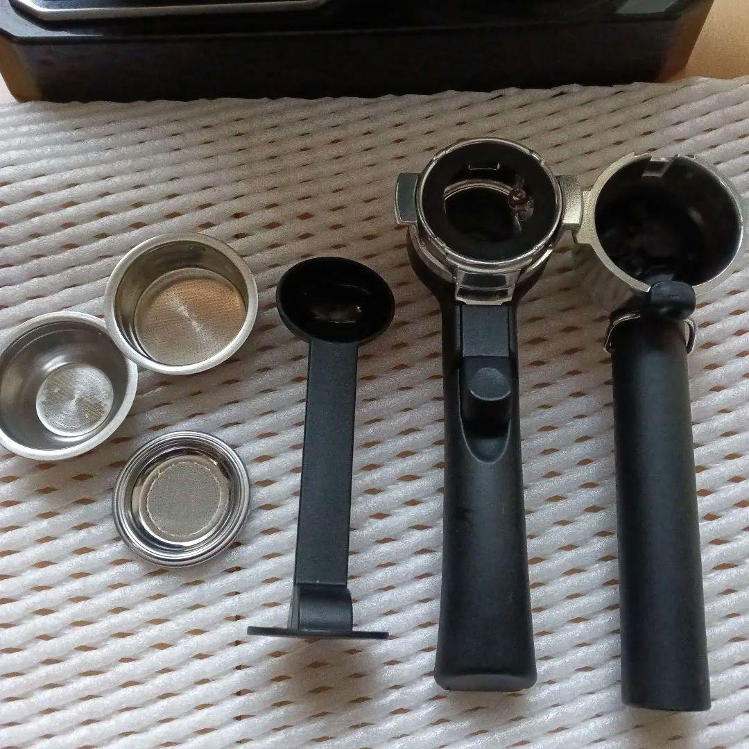 デロンギ コンビコーヒーメーカー BCO410J-B ブラック