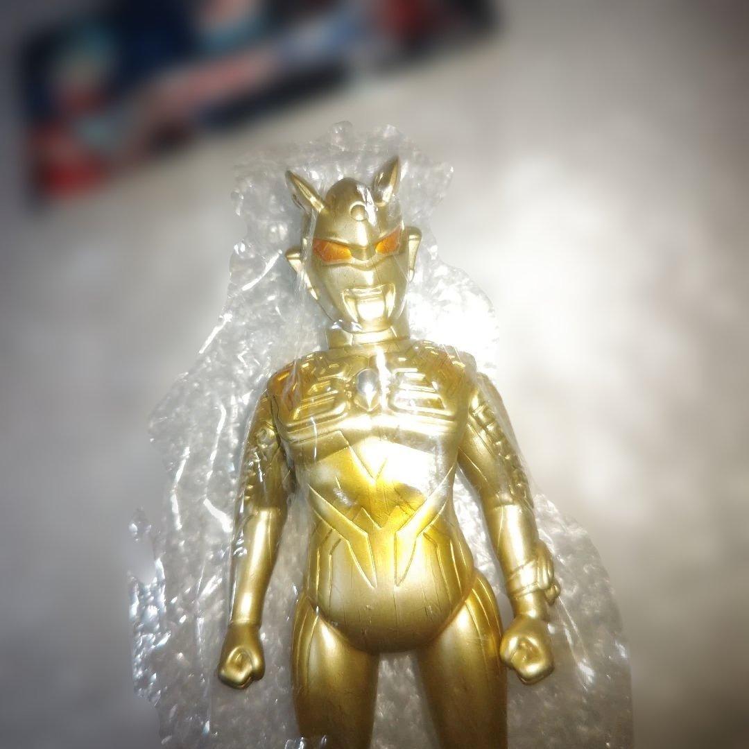 ブルマァク　ウルトラマンゼロ　ゴールド　ソフビ　未開封