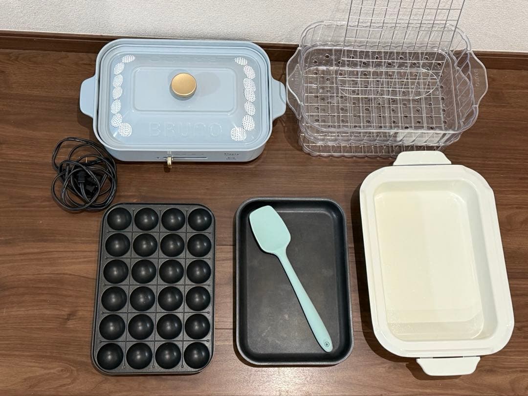 【専用】BRUNOブルーノ　コンパクトホットプレート 深鍋　蒸し器kippis