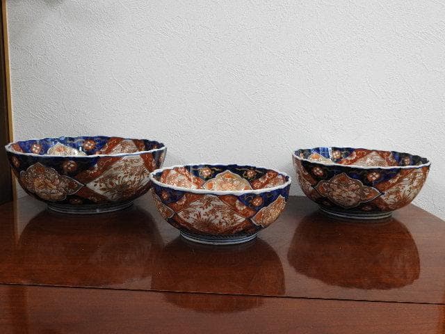 伊万里　三鉢　M583