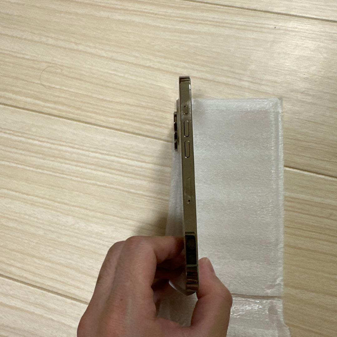 新品未使用交換品 SIMフリー iPhone 14 Pro 256GB ゴールド