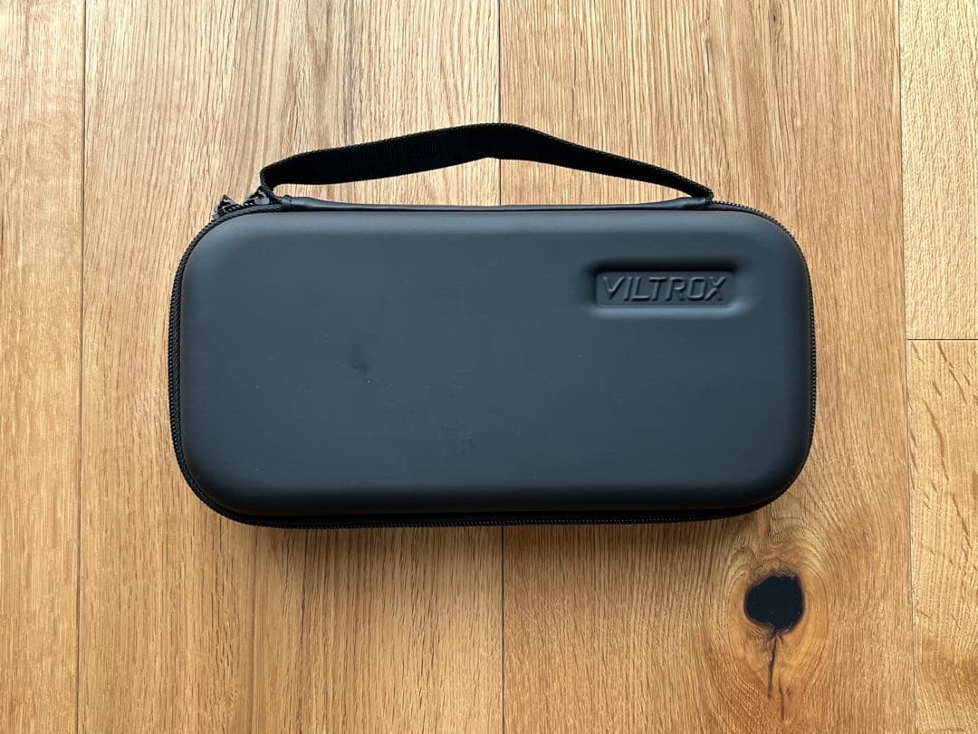 VILTROX DC-550 モニター