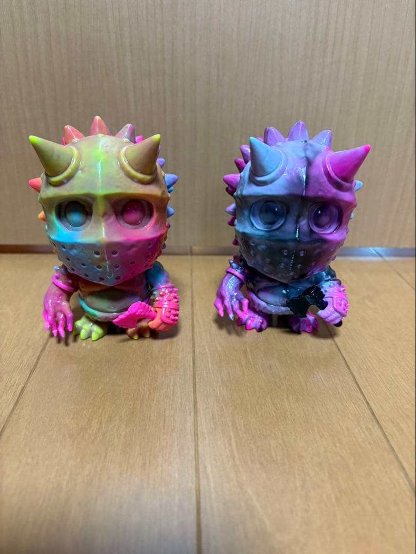 Mutant Vinyl Hardcore MVH ソフビ2体セット