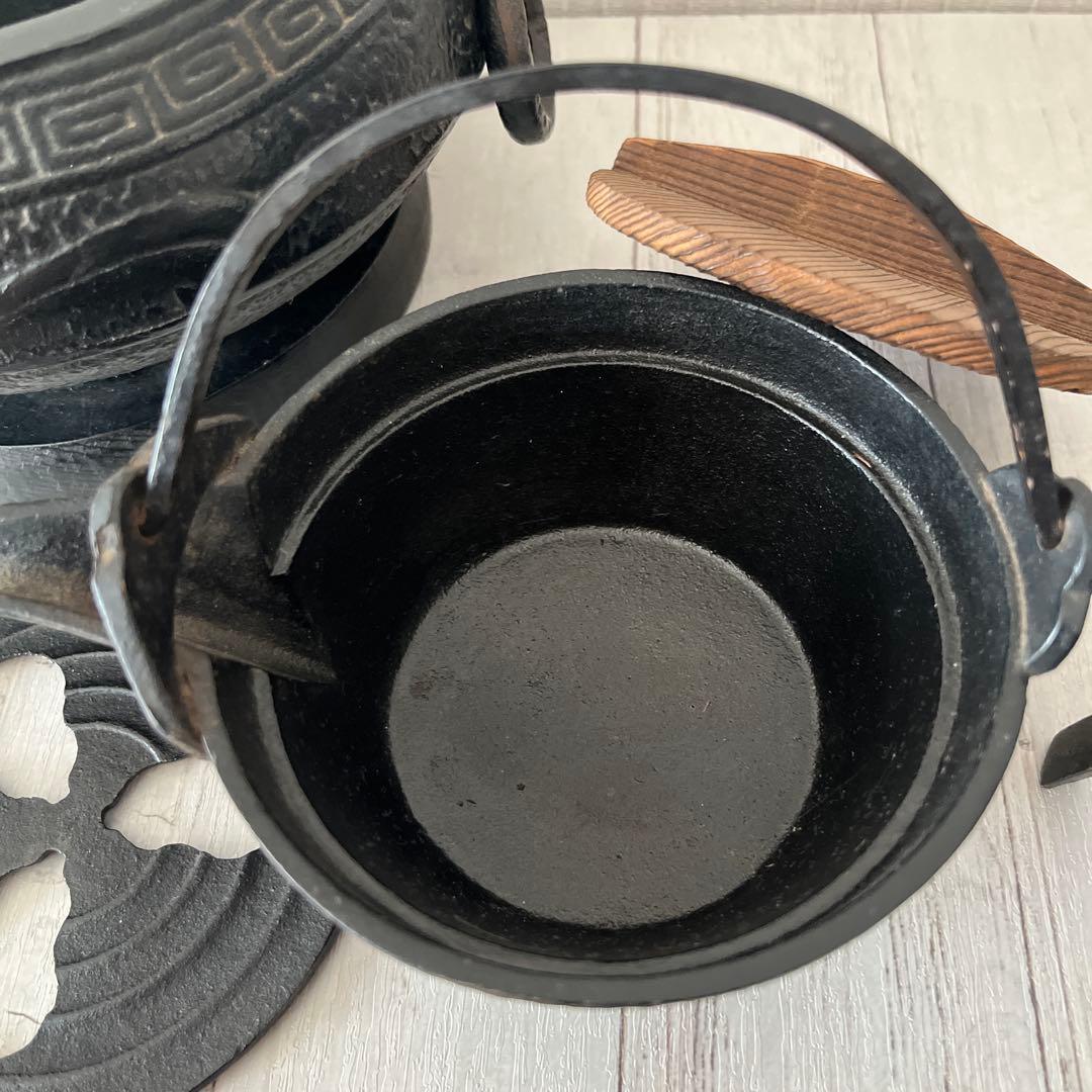 レトロ　鉄瓶と火鉢のセット